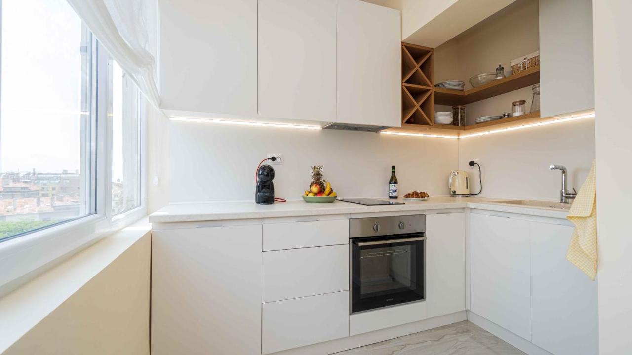 Central Deluxe Apartment Burgas City Exterior foto
